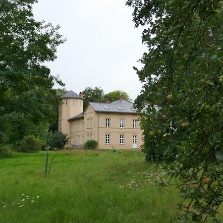 Landhaus Schloss Koelzow Kolzow Экстерьер фото