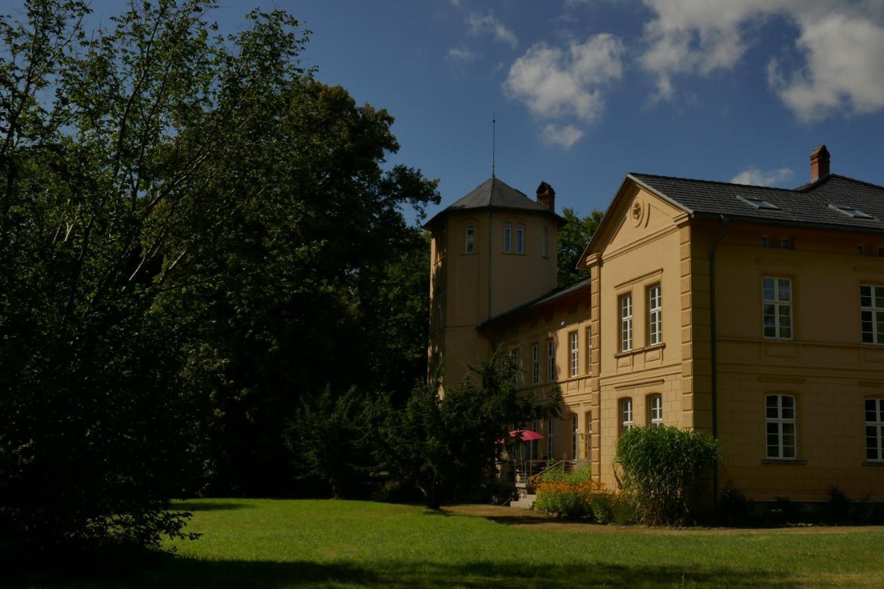 Landhaus Schloss Koelzow Kolzow Экстерьер фото