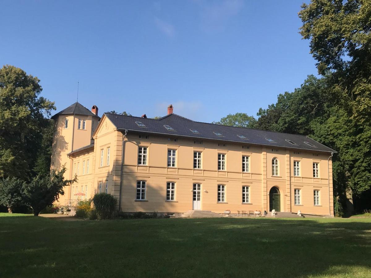 Landhaus Schloss Koelzow Kolzow Экстерьер фото