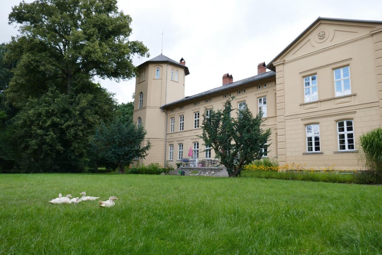 Landhaus Schloss Koelzow Kolzow Экстерьер фото