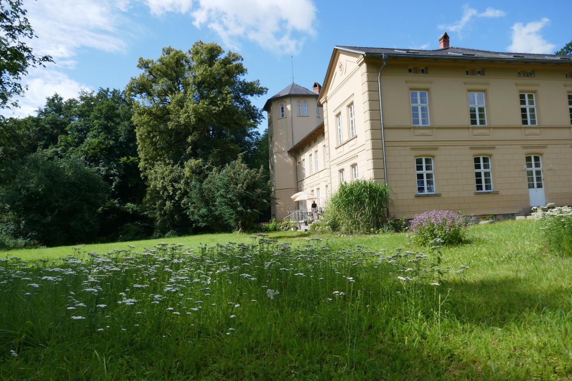 Landhaus Schloss Koelzow Kolzow Экстерьер фото