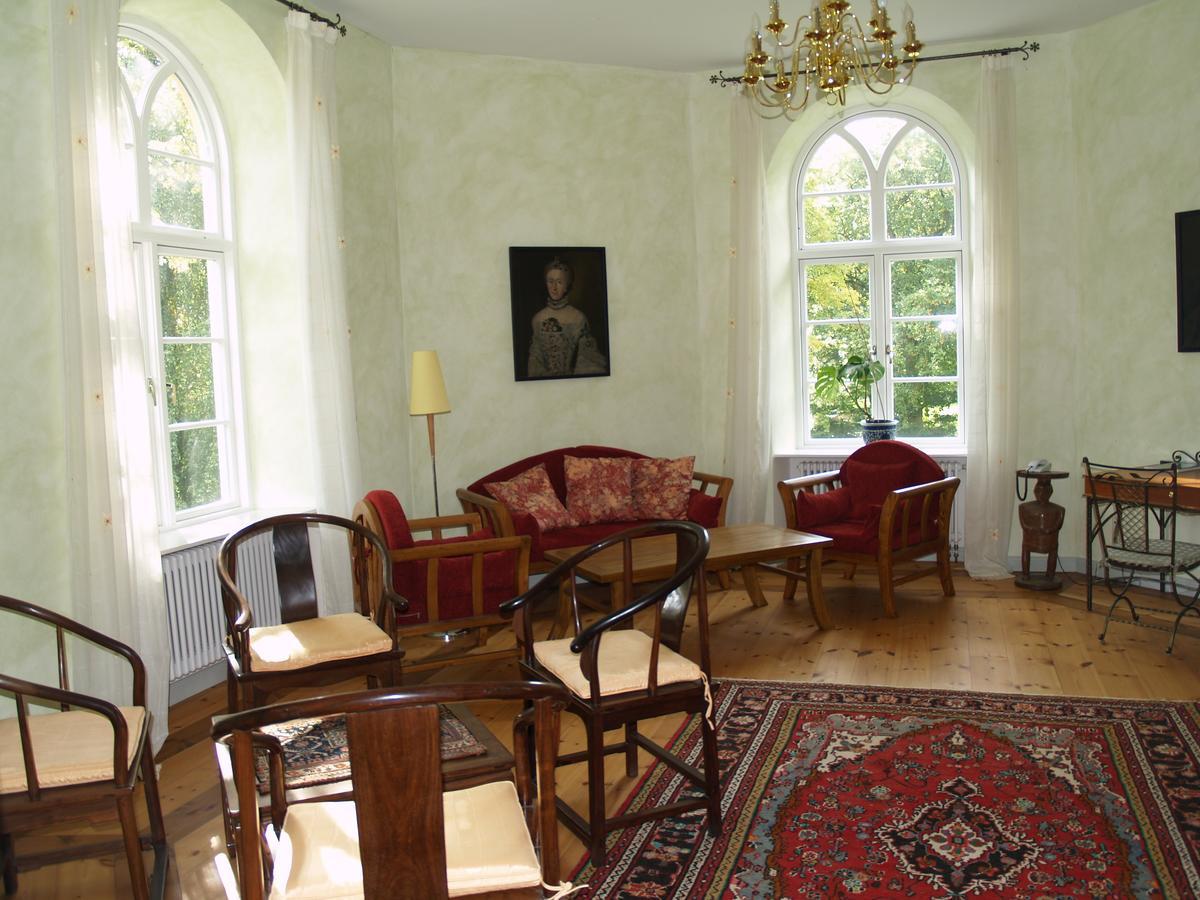 Landhaus Schloss Koelzow Kolzow Экстерьер фото