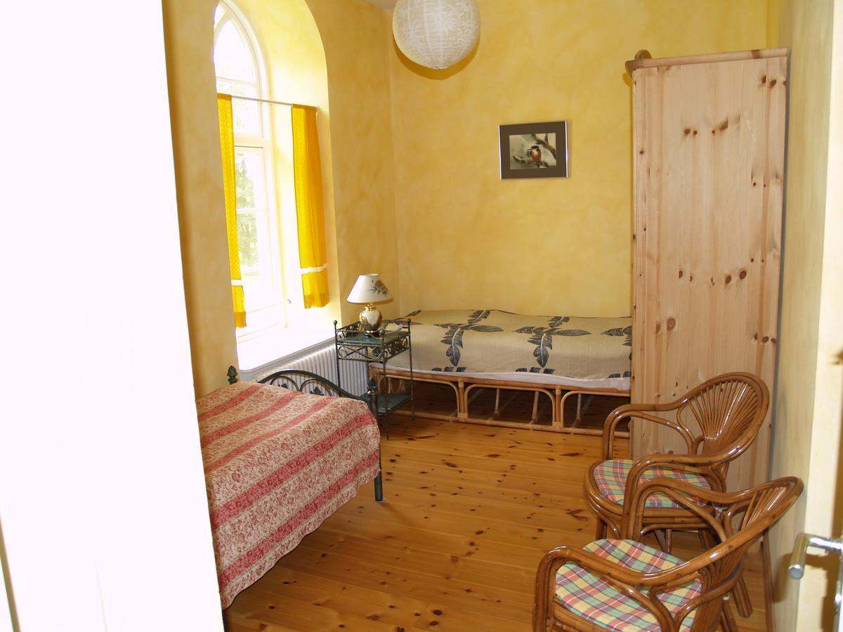 Landhaus Schloss Koelzow Kolzow Экстерьер фото